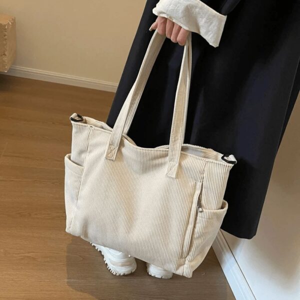 Grand Sac À Main En Velours Côtelé Beige – Image 2
