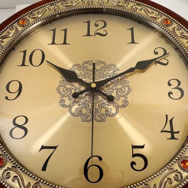 horloge murale ancienne