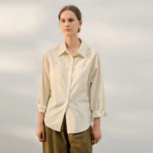 chemise femme en velours côtelé beige