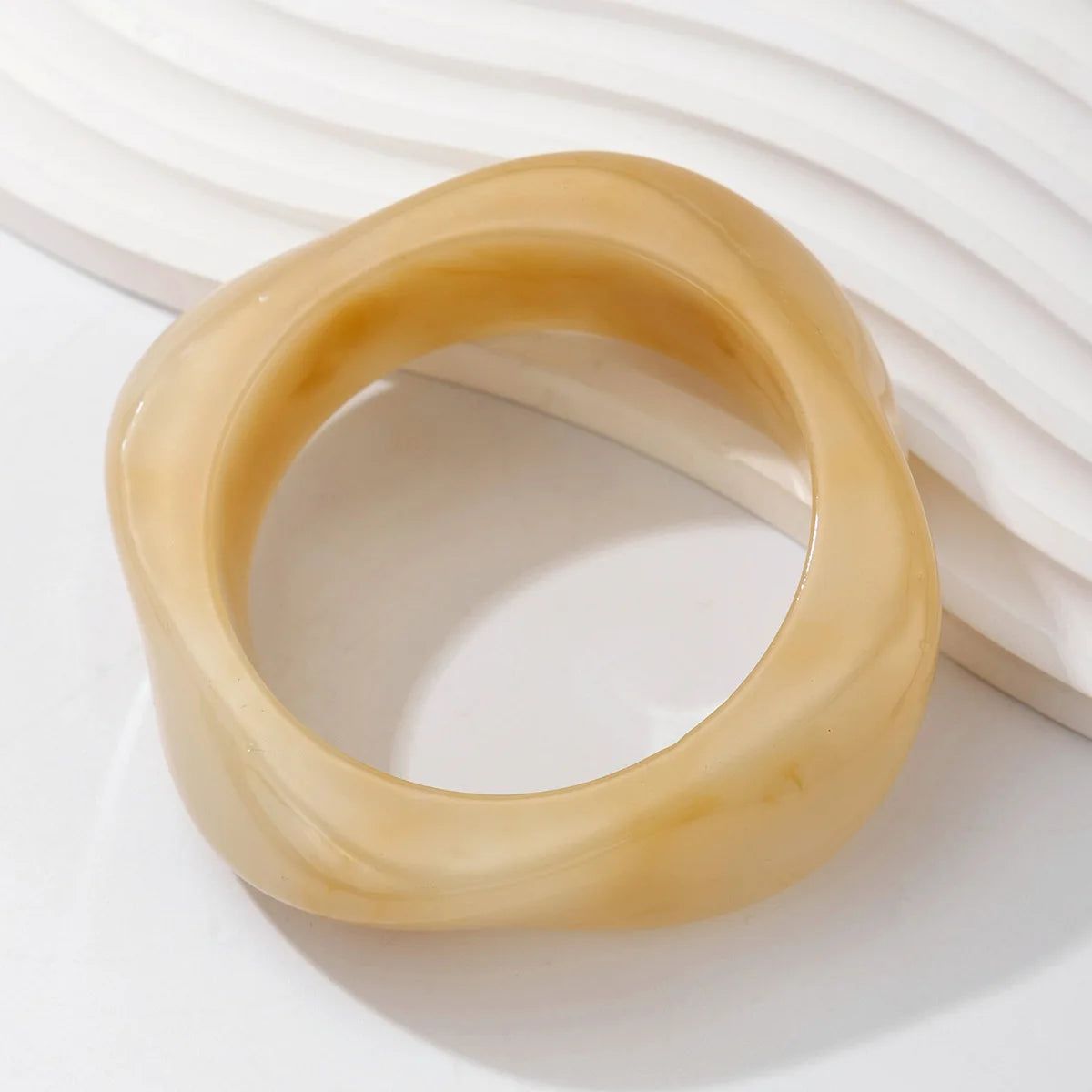 bracelet en résine coloré vintage